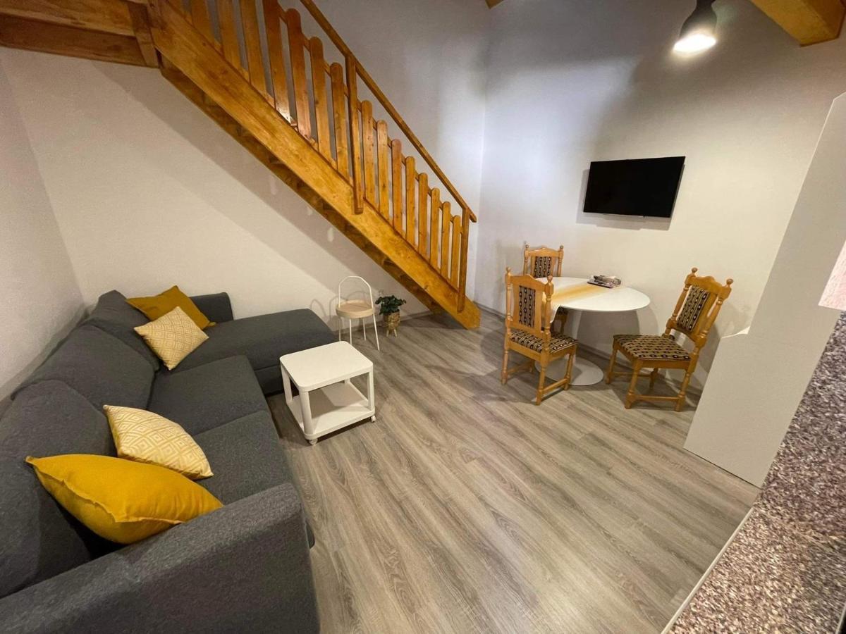Vinny Sklep U Mna Mutěnice Extérieur photo